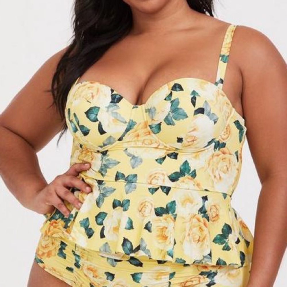 Torrid Underwire Peplum Push-Up Midkini Top Yellow Sz 2F